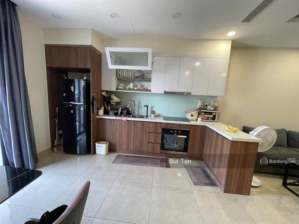 Bán gấp căn hộ golden park tower dt 95m2, thiết kế 3 phòng ngủ, 2vs, tầng đẹp, view công viên