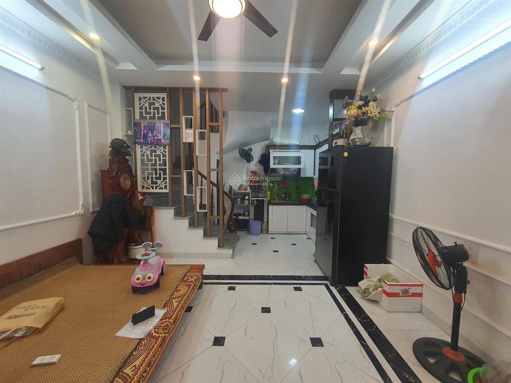 7 tỷ 50m2 4 phòng ngủ văn quán gần ô tô vài bước chân mộ lao trần phú sát bên 0975 892 ***