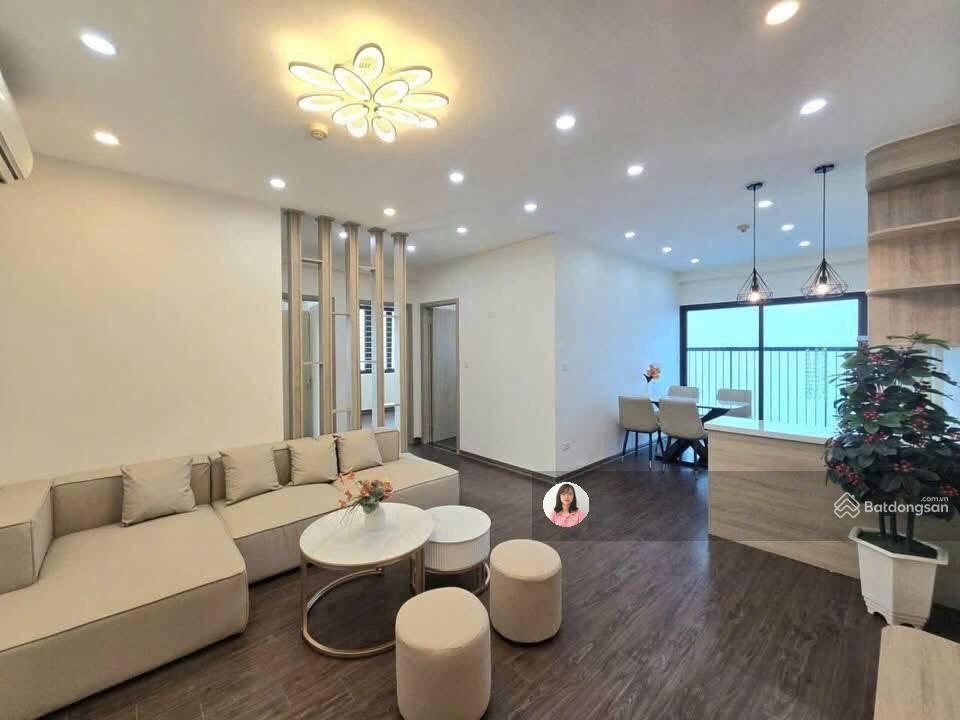 Bán căn 3 ngủ góc đẹp nhất tòa 89 phùng hưng, sổ hồng lâu dài, nhà cực thoáng, full đồ sẵn ở