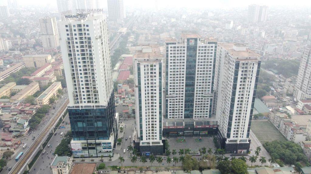 Gia đình bán căn 135m2 Golden Land 275 Nguyễn Trãi - 3PN+1, 2vs. Xem mua 0918 114 743