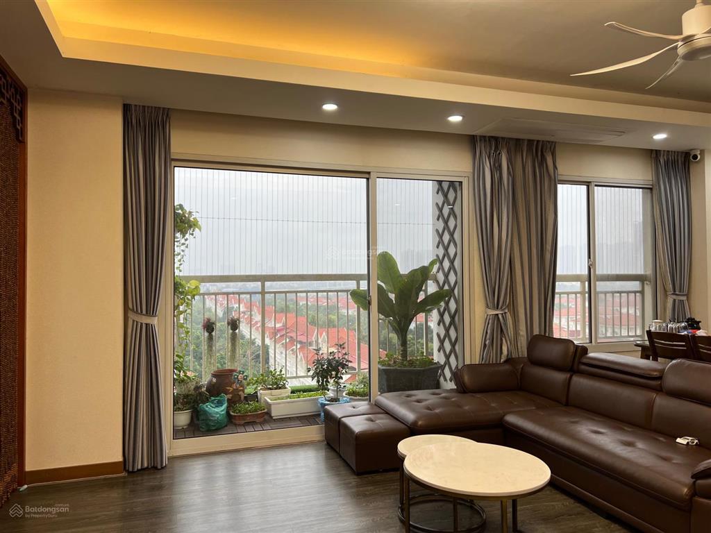 Chính chủ bán căn 3pn, 128m2 chung cư essensia bắc an khánh, view đẹp. 0916 060 ***