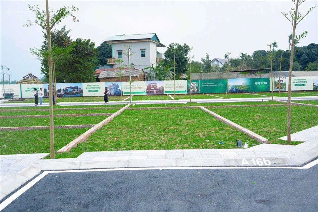 Chỉ 1,9 tỷ sở hữu 100m2 đất hòa lạc gần khu villa xanh phân lô đẹp ô tô tránh