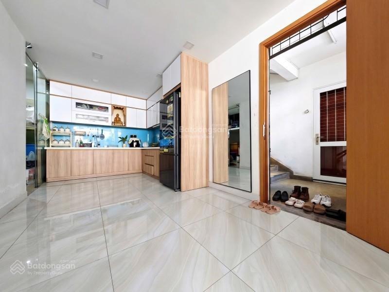 4,5 tỷ cc quận 5 2pn 63m2 nguyễn tri phương