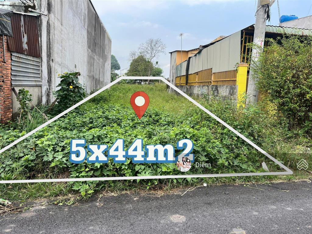 Chú hiếu cắt lỗ bán nhanh lô 218m2 giá 850tr, đ. đặng văn trước gần ngã tư an bình, sổ hồng riêng