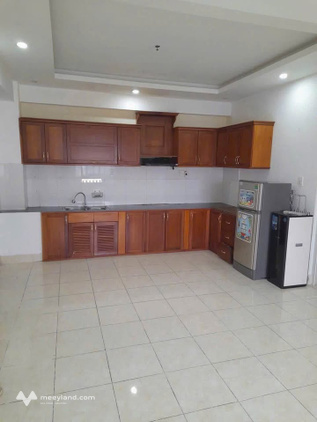 Cho thuê chung cư Xuân Phú, tầng 6, căn góc, 72m2