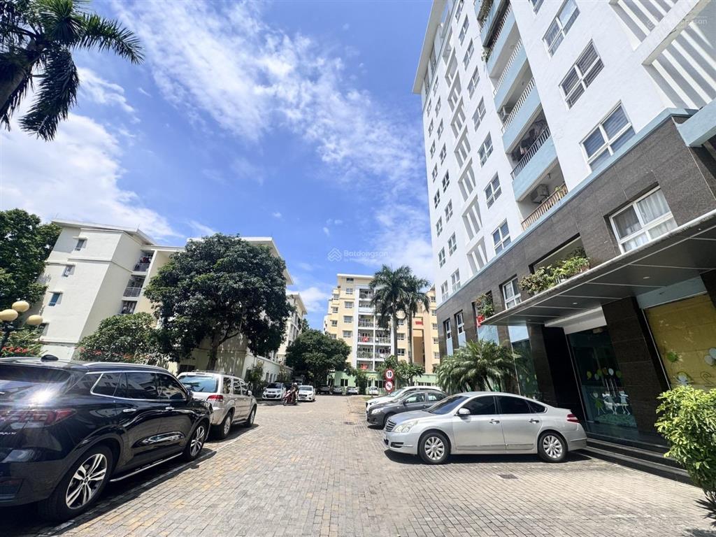 Cần bán gấp căn hộ chung cư 112m2 việt hưng
