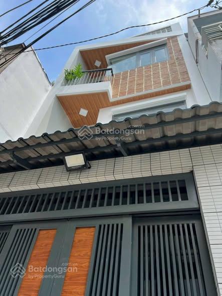 6,9 tỷ còn tl trực tiếp nhà đẹp ở liền ngang hiếm 4,2 x 10 (nở hậu nhẹ) 4 tầng đúc btct