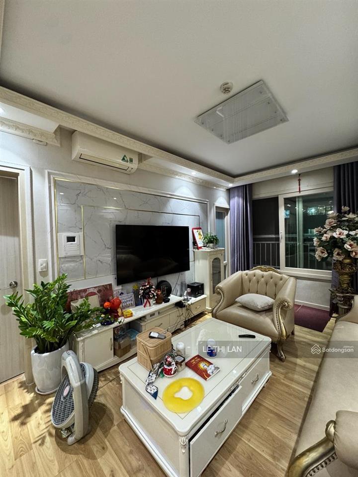Chung cư giảng võ 39/70m2 sổ đỏ phố trần huy liệu ba đình kim mã nhà đẹp 2 ngủ 2 ban công