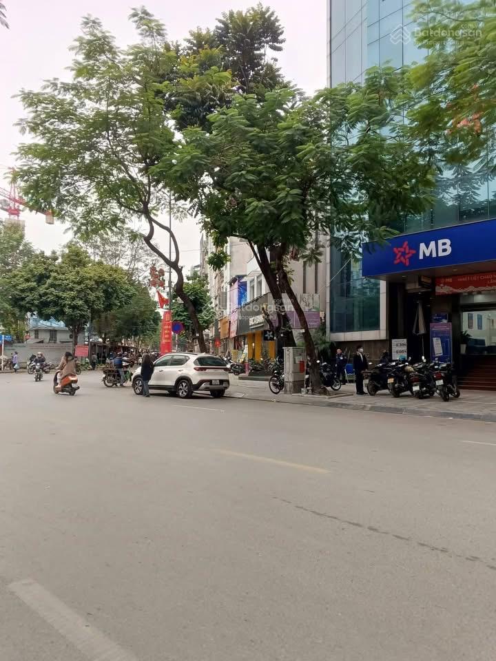 Đất vị trí kim cương phố xuân la, 70m2 view công viên & cạnh hồ tây vỉa hè 6m