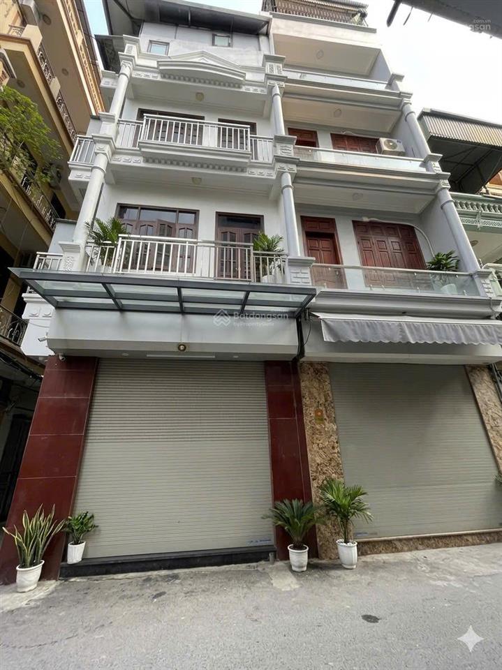 Bán gấp nhà mặt phố ở văn quán hđ, 52m2, 4t, lô góc 2 mặt tiền phố chính, kinh doanh vip, chỉ 12 tỷ