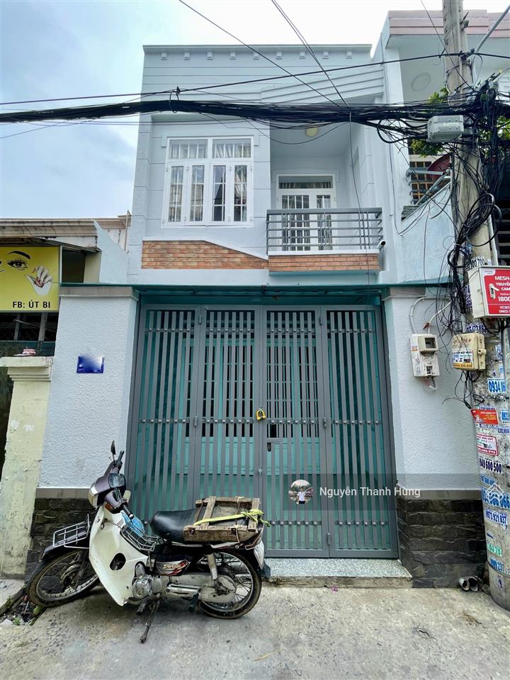 Bán nhà 2 tầng đúc hẻm xe hơi ht17 quận 12 giá rẻ 4,15 tỷ, diện tích 60m2 (4x15)