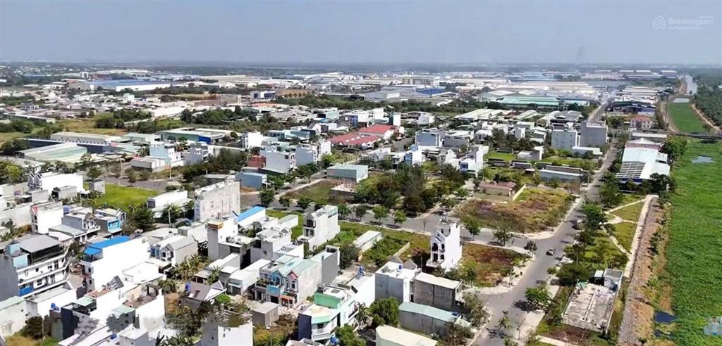 Bán lô góc 2 mặt tiền khu dân cư xuyên á đức hoà, 100m2 giá 3.5 tỷ ngay chân cầu lớn hóc môn.