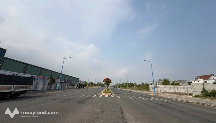 Lô biệt thự đường 3/2 Thành phố Bà Rịa - Nằm trên cung đường đẹp, kết nối giao thông thuận tiện, gần vòng xoay cao tốc