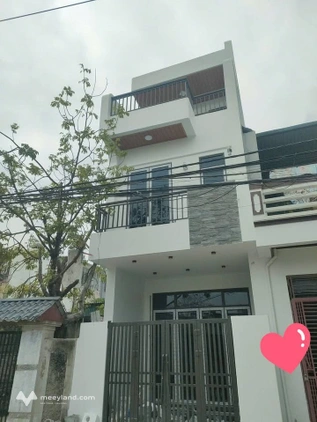 Nhà đẹp 3 tầng - Phường Quảng Hưng - Thành phố Thanh Hóa - Vị trí gần đường Trần Bình Trọng, gần SOS