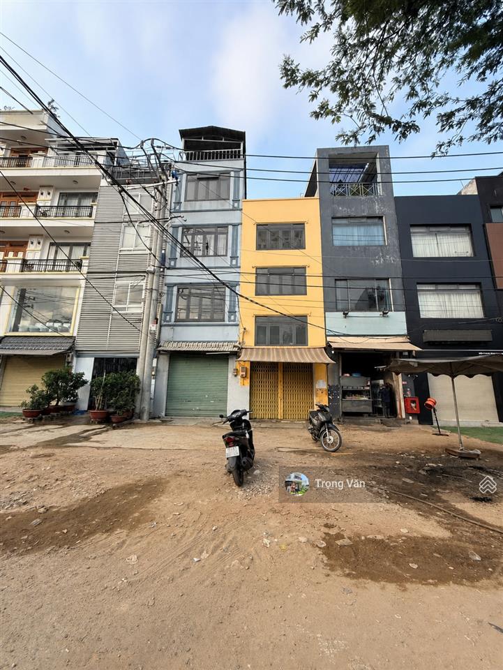 Mặt tiền trường chinh (35m) nhà 4 tầng dt 4 x 17,07m hết lg. chỉ 16,5 tỷ