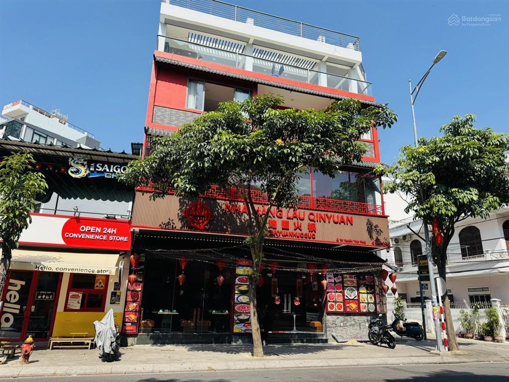 Chính chủ bán nhà khu phố tây sát biển đang có dòng tiền sẵn, nhà 3 mặt tiền nguyễn thiện thuật
