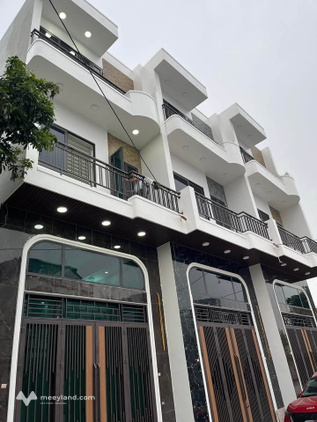 Nhà 3,5 tầng mặt đường nhánh, giáp Khu đô thị Mỹ Trung, gần bệnh viện đa khoa phường Nam Định