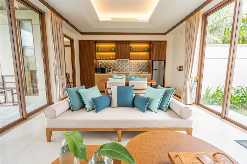 8.1 tỷ bán biệt thự 2 bed 530 m2 maia quynhon beach resort, đã có sổ đỏ, gần biển