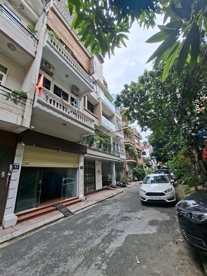 Bồ đề 75m 7 tầng thang máy gara ô tô giảm 2,5 tỷ chỉ còn 18,1 tỷ