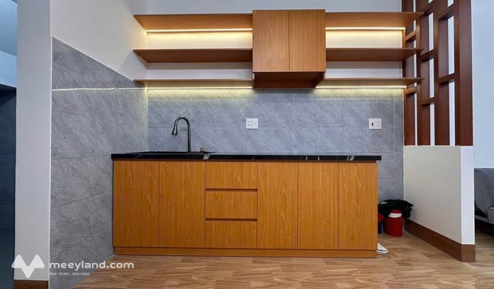 Nhà 1 trệt 1 lầu, 30m2, cách mặt tiền Lê Lợi 50m - Xách vali vào ở ngay!