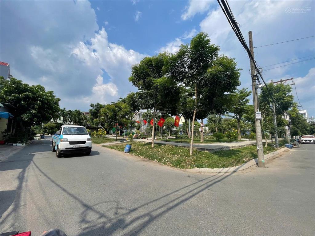 View công viên, ngang 5m, lô đất 90m², ngay hoàng diệu 2, gpxd 5 tầng, ko lỗi phong thủy, 8.5 tỷ