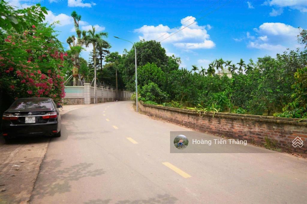 Đất trục chính đồng trạng đoài phương (thôn 6 hòa lạc) hội tụ đủ "tứ cận" vàng, sổ riêng, giá f0