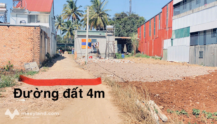 Đất hẻm Thống Nhất, Đức Trọng, Lâm Đông, 346m2, chỉ 3,5 tỷ, có bớt