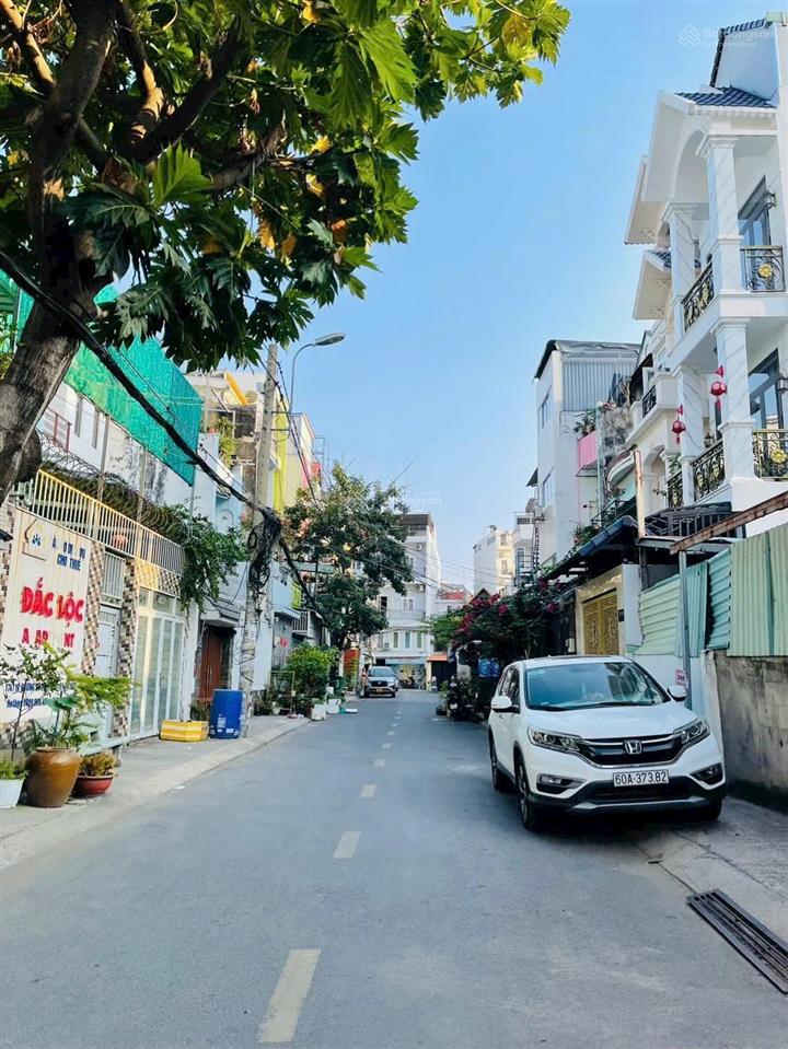 Hẻm xe tải 8m có vỉa hè, khu đồng bộ dân trí, dt 4*19m, nhà 2 tầng, giá 9,5 tỷ. 0934 870 ***