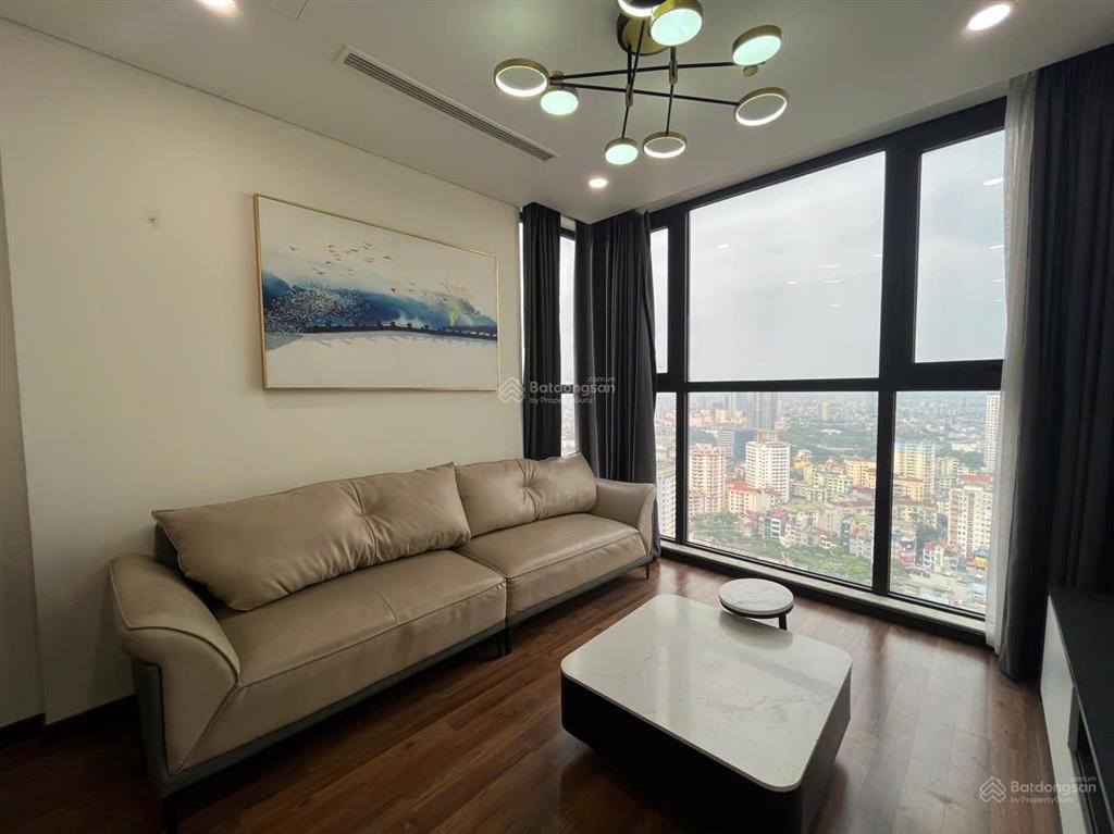 Bán căn góc 95m gồm 3 ngủ 2wc, mipec rubik 360, tầng cao view đẹp nhất toà, sẵn sổ đỏ, slot 12