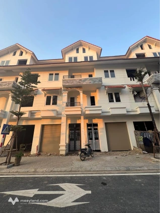 Liền kề Cienco5 Hoàng Quốc Việt kéo dài - Diện tích 75m2 mặt tiền 5m