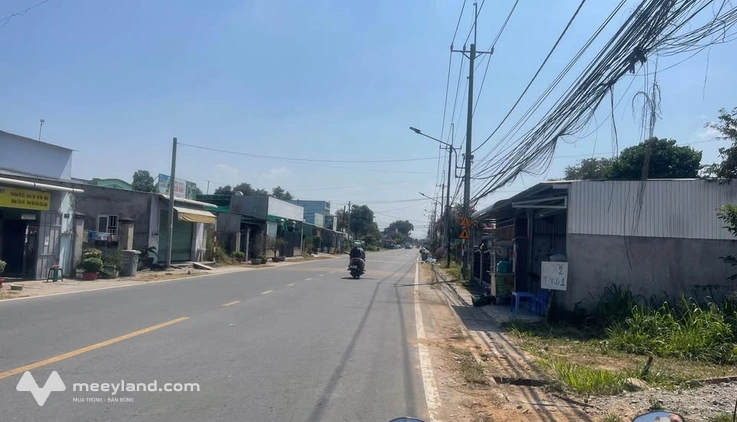 Bán đất mặt tiền nhựa Hùng Vương, xã Phước An, gần Bệnh viện Tâm Đức và Giáo xứ Thiết Nham, gần chợ và trường