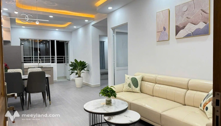Hạ giá còn 2,4 tỷ - Bán căn tầng 7, CT6A 2 phòng ngủ + 1 vệ sinh, diện tích 60m2