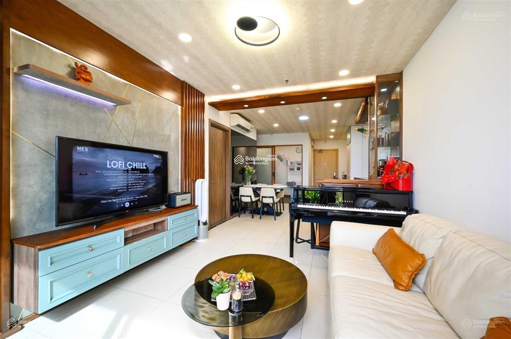 Bán căn hộ kingston, phú nhuận, dt 60m2, 2pn, 1wc, đã có sổ hồng, giá 6 tỷ 150, 0906 101 ***
