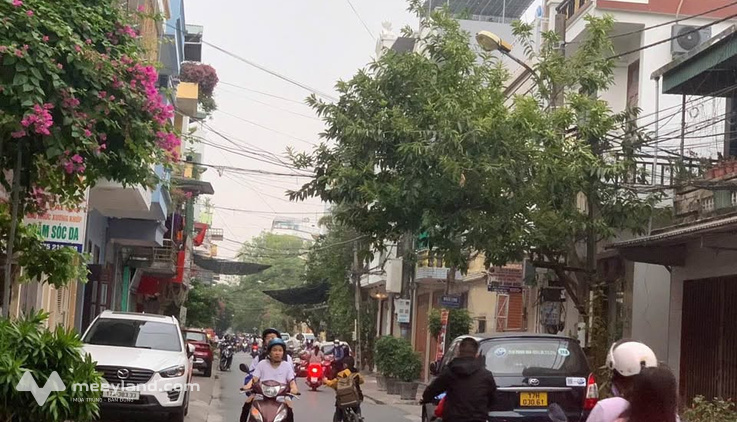 Nhà 4 tầng khu Quang Trung, Thành phố Thái Bình - Vị trí đẹp ngõ thẳng tắp ở giữa 2 đường lớn