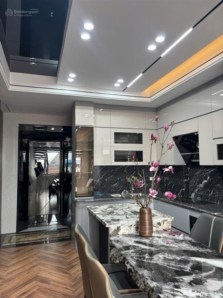 Bán nhà đường nguyễn đức cảnh, 45m2, một nhà ra phố. mới tinh, full nội thất. ở sướng