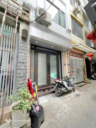 Bán gấp nhà Hồng Mai - Hai Bà Trưng - Nhà mới đẹp ở luôn