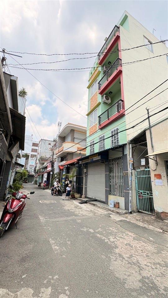 Bến xe an sương, trung mỹ tây 2a, mặt tiền ngang 5.5 m đường 7m giá 4.6 tỷ