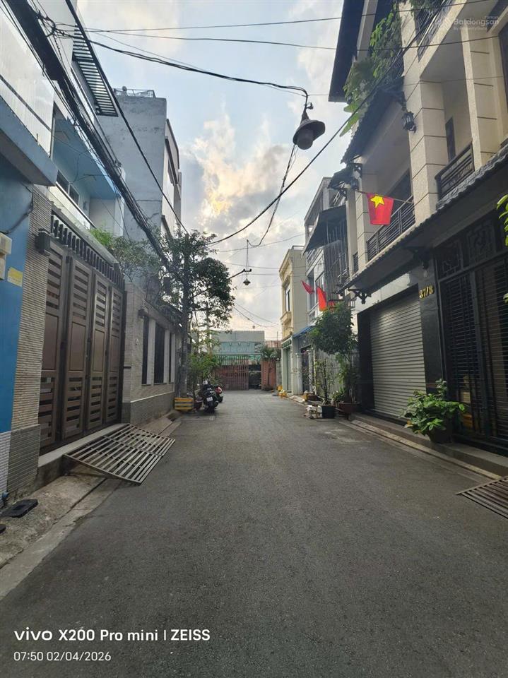 Hẻm nhựa 8m khu vip hoa bằng dt 5x13m, 4 tầng st 5pn 5wc giá 9 tỷ