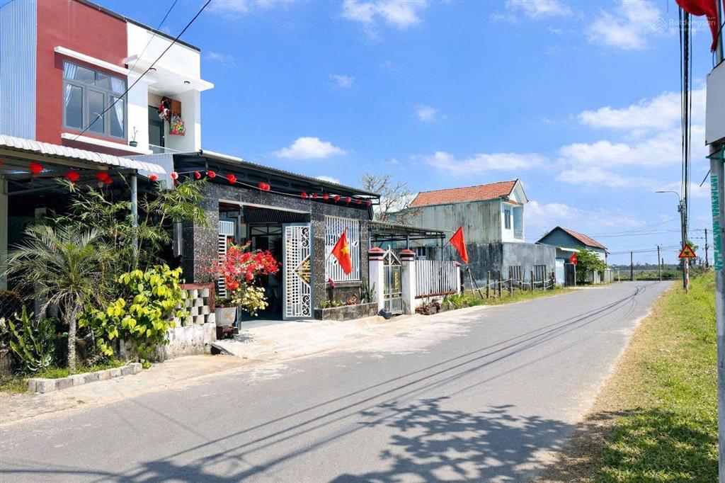 Bán đất nam sơn hòa tiến cũ gần chợ lệ trạch. sát đường nhựa lớn, giá cực tốt