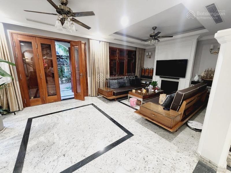 Giá cực tốt bán biệt thự kđt mỹ đình 140m² 5 tầng mặt tiền 11m giá chỉ 38 tỷ