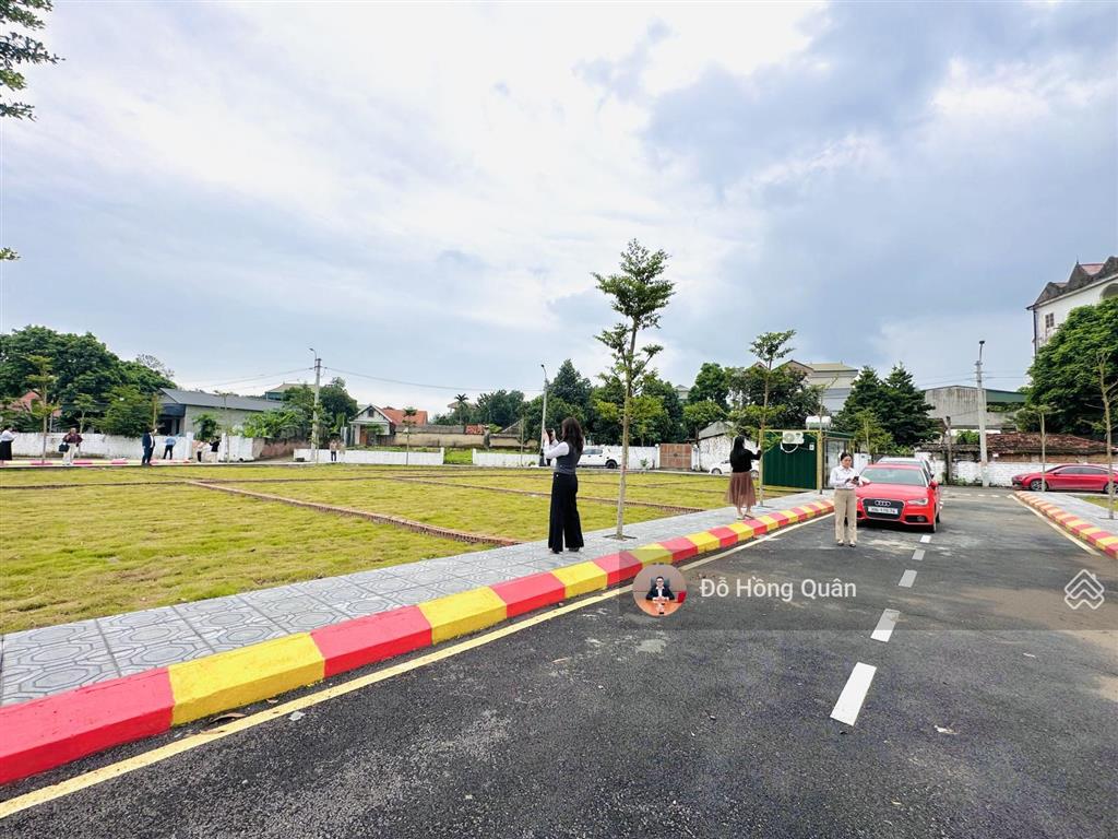 Cc bán đất full thổ cư trung tâm sơn đông khu dân cư đông, mt 6m oto tránh nhau, cách ql21 chỉ 100m