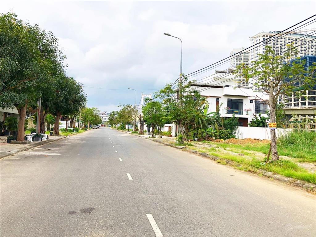 Bán đất ngộp bank nguyễn hữu an dt 10 x 18m = 180m2 vị trí đẹp