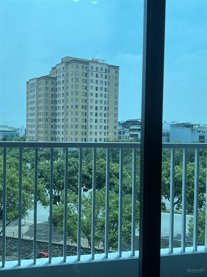Căn hộ chung cư khép kín tiện ích vây quanh vị trí việt hưng long biên đẹp tuyệt vời full nội thất