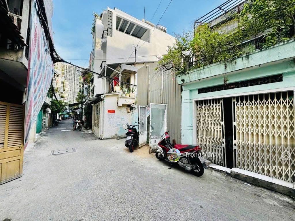 Lô đất 2 mặt hẻm xe hơi võ văn kiệt sổ 37,7m² gpxd 2026 được 5 tầng. chỉ 8,65 tỷ