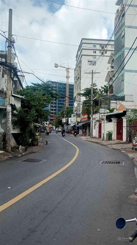 Nhà nguyên hồng cách mặt tiền 20m chưa đến 80tr/m2 sở hữu nhà 2 tầng x 110m2