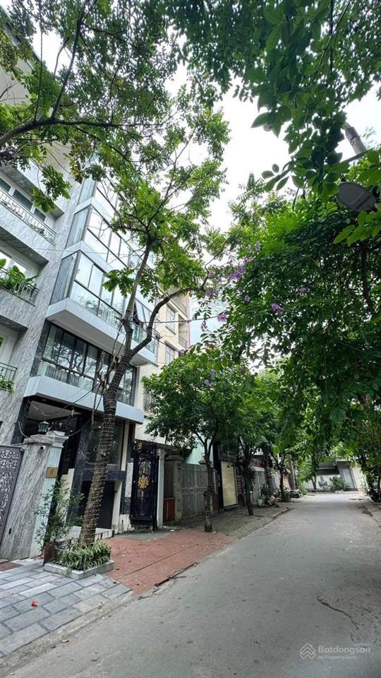 Bán nhà phân lô ngõ 165 thái hà quanh 16 tỷ 45m2 xây 4 tầng ngõ 2 ô tô tránh vị trí kinh doanh