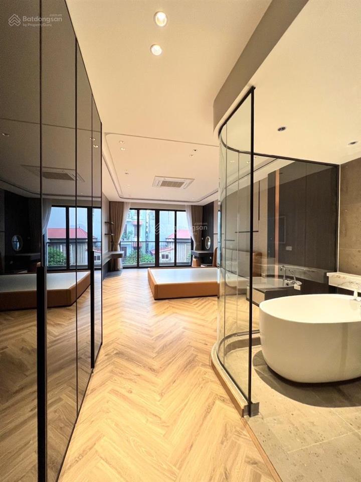 Bán nhà lô góc phố yên lãng, quận đống đa. 45m2x6t thang máy, 15m ra oto. full nội thất. giá 14,8tỷ