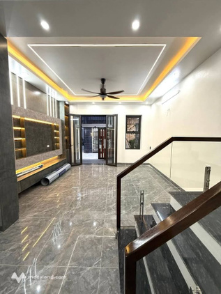 Nhà 3 tầng khu vực ngõ Tô Hiến Thành, ngõ nông - Diện tích 56m2