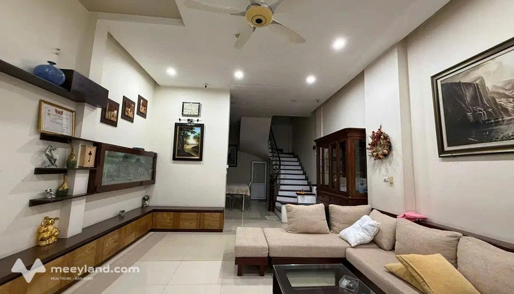 Hiếm nhà 5 tầng mặt phố Lý Thường Kiệt, 47m2, mặt tiền 4,7m, vị trí đẹp, giá 18 tỷ