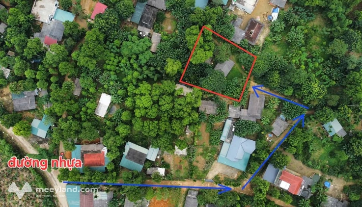 Em bán lô đất diện tích 925m² đất view hồ – 400m² thổ cư – sẵn nhà sàn kiên cố – chỉ nhỉnh 600 triệu